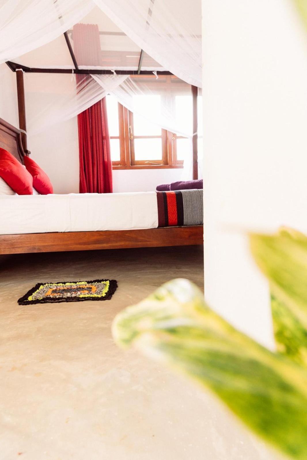 Hiriketiya Ladina Homestay ディックウェラ エクステリア 写真