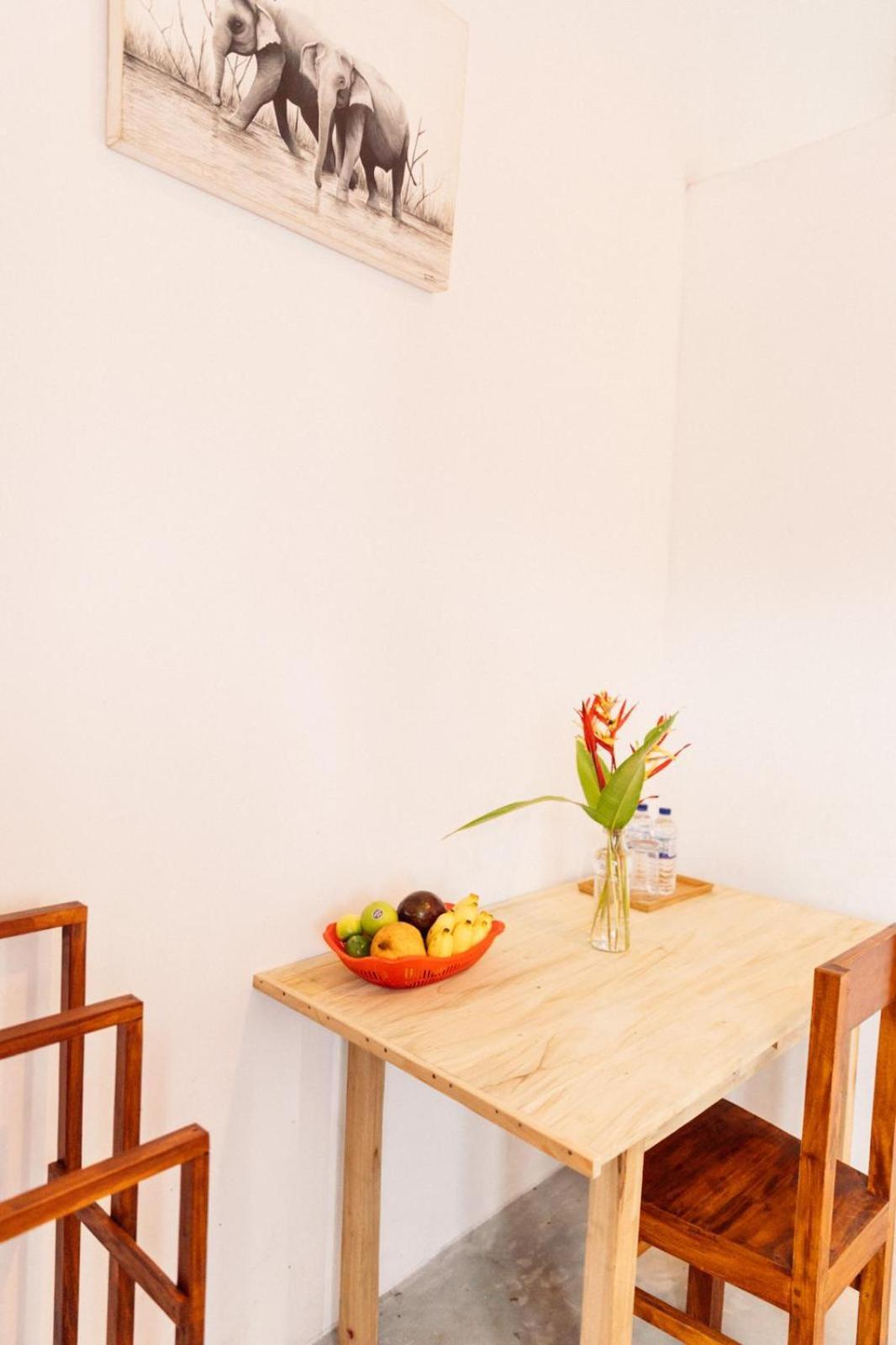 Hiriketiya Ladina Homestay ディックウェラ エクステリア 写真